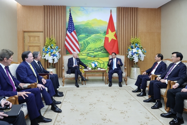 Hai nhà lãnh đạo bày tỏ vui mừng về những bước phát triển sâu rộng của quan hệ Việt Nam – Hoa Kỳ trên cả 3 bình diện song phương, khu vực và quốc tế - Ảnh: VGP/Nhật Bắc