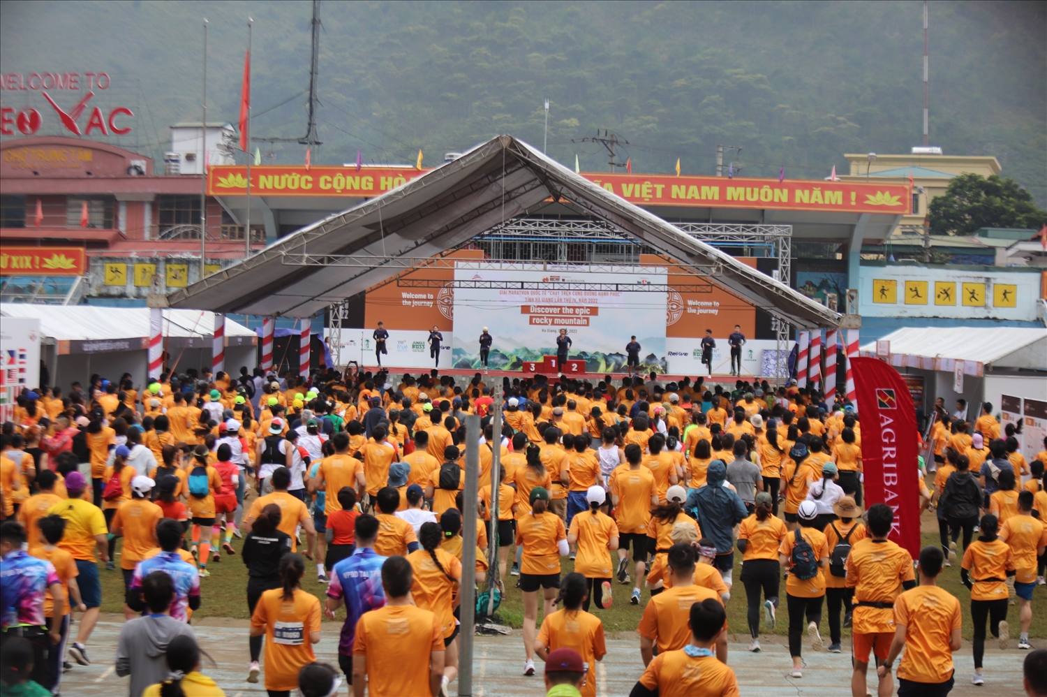 Theo Ban tổ chức Giải Marathon, tính đến hết tháng 8.2023 đã có gần 3.500 vận động viên đăng ký tham gia giải. (Ảnh: Giải Marathon quốc tế “Chạy trên cung đường Hạnh Phúc” tỉnh Hà Giang năm 2022
