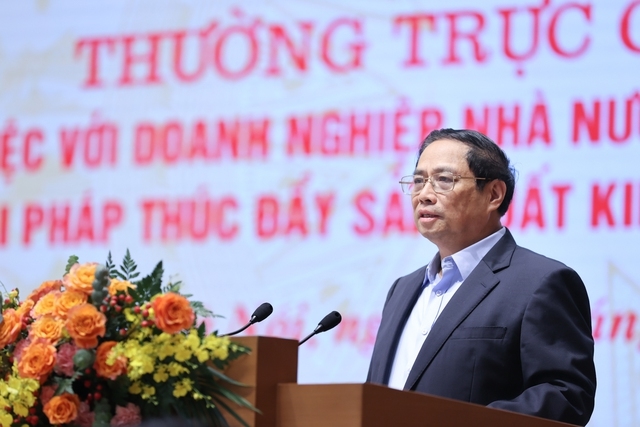 Thủ tướng Phạm Minh Chính nhấn mạnh 6 quan điểm chỉ đạo điều hành để tiếp tục để nâng cao hiệu quả hoạt động, đổi mới khu vực DNNN - Ảnh: VGP/Nhật Bắc