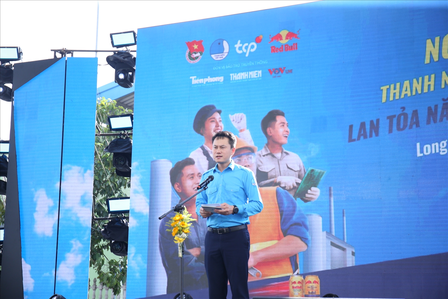 Anh Nguyễn Kim Quy, Phó Chủ tịch Thường trực Trung ương Hội LHTN Việt Nam phát biểu tại Ngày hội