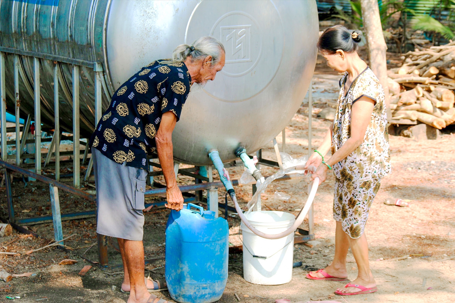 Tính đến cuối năm 2022, tỷ lệ hộ dân sử dụng nước sạch từ các công trình cấp nước tập trung trên địa bàn huyện Hàm Tân đạt 41,6% dân số