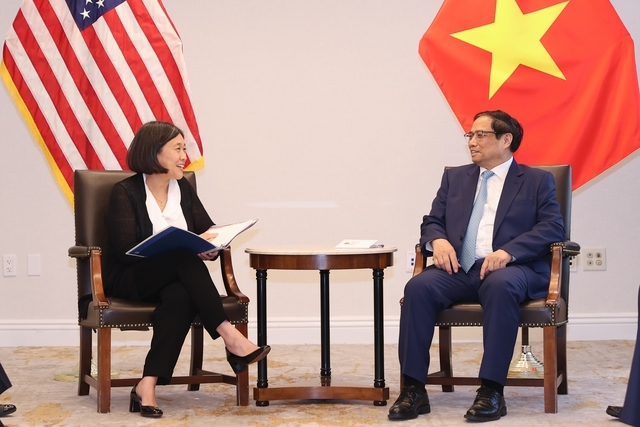 Bà Katherine Tai khẳng định Hoa Kỳ luôn coi Việt Nam là đối tác quan trọng ở khu vực; mong muốn tiếp tục thúc đẩy hợp tác kinh tế, thương mại song phương và Cơ quan đại diện Thương mại Hoa Kỳ sẽ đóng vai trò góp phần tiếp tục thúc đẩy quan hệ hai nước trong thời gian tới - Ảnh: VGP/Nhật Bắc