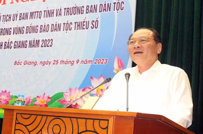 Chủ tịch Ủy ban MTTQ tỉnh Bắc Giang Trần Công Thắng phát biểu tại Hội nghị