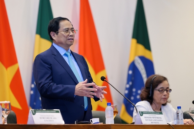 Dành nhiều thời gian phân tích về những nét tương đồng và quan hệ Việt Nam – Brazil, Thủ tướng cho rằng, nằm ở hai bán cầu, nhưng Việt Nam và Brazil có quan hệ gắn bó mật thiết, chia sẻ nhiều điểm tương đồng - Ảnh: VGP/Nhật Bắc