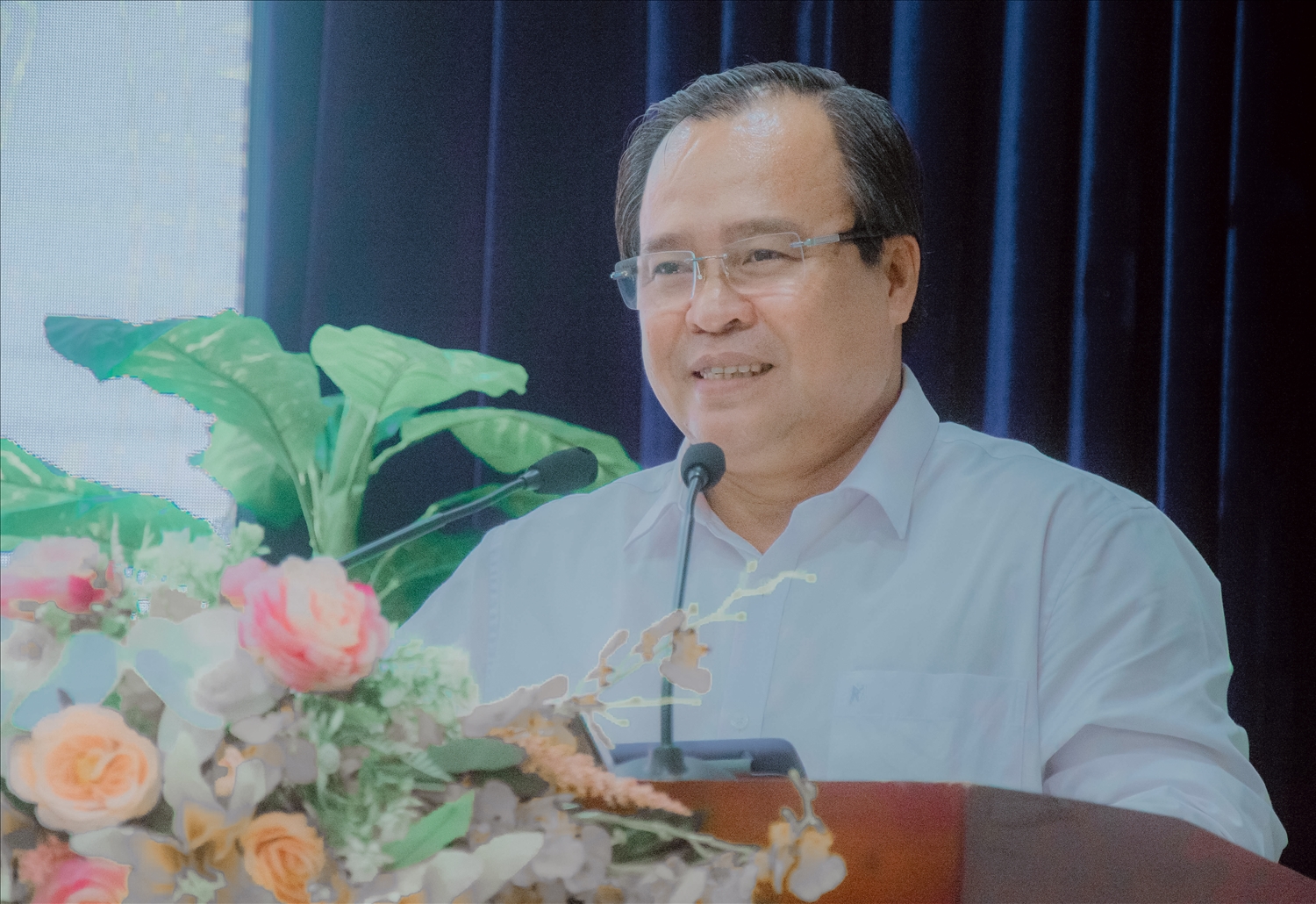 Ông Nguyễn Minh Luân, Phó chủ tịch UBND tỉnh Cà Mau trả lời phỏng vấn Báo Dân tộc và Phát triển