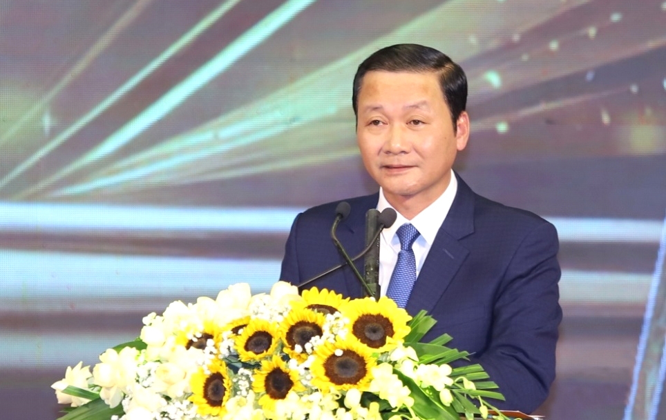 Ông Đỗ Minh Tuấn - Phó Bí thư Tỉnh uỷ, Chủ tịch UBND tỉnh Thanh Hóa phát biểu tại Lễ tôn vinh