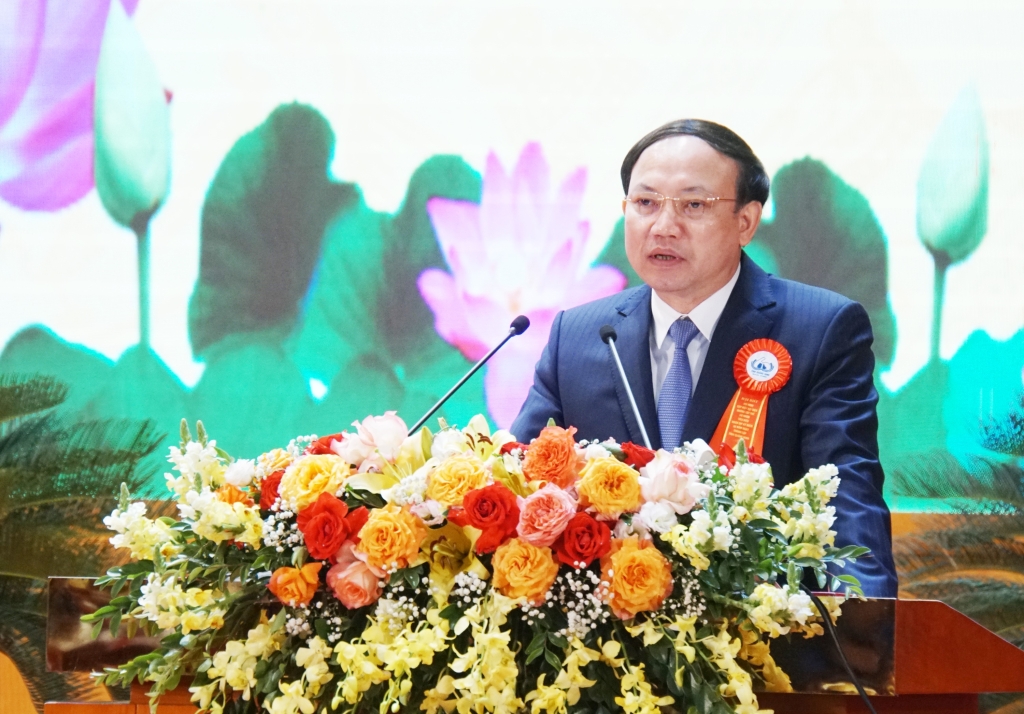Bí thư Tỉnh ủy Nguyễn Xuân Ký phát biểu tại hội nghị