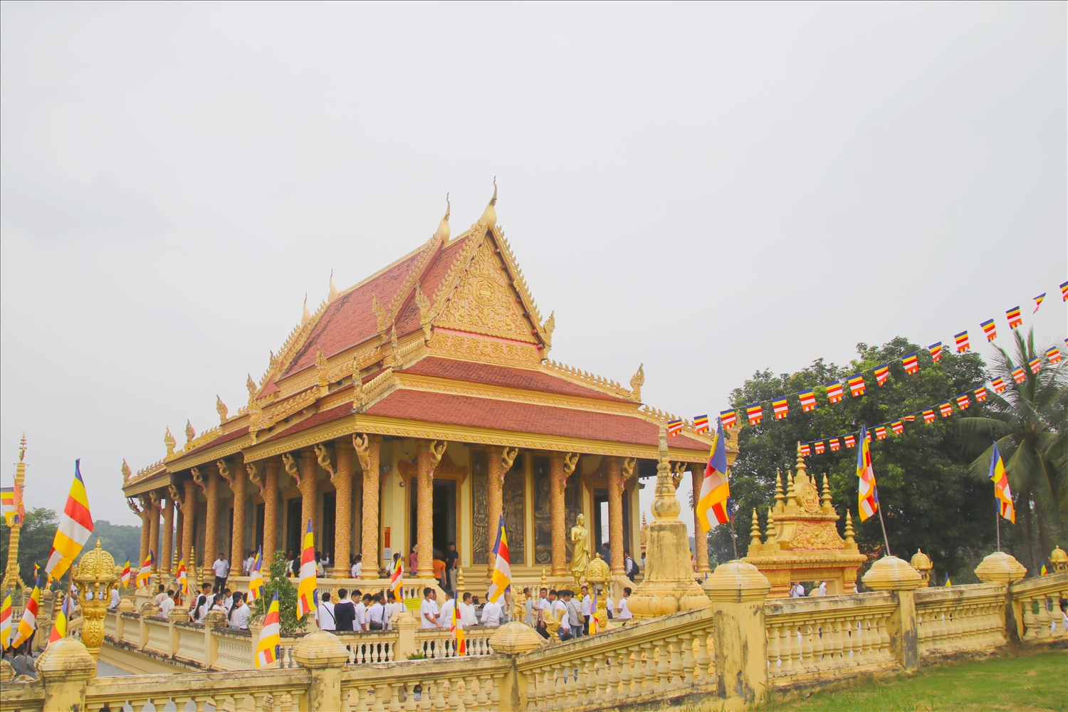 Lễ Sen Dolta của đồng bào Khmer tại Làng Văn hóa du lịch các dân tộc Việt Nam