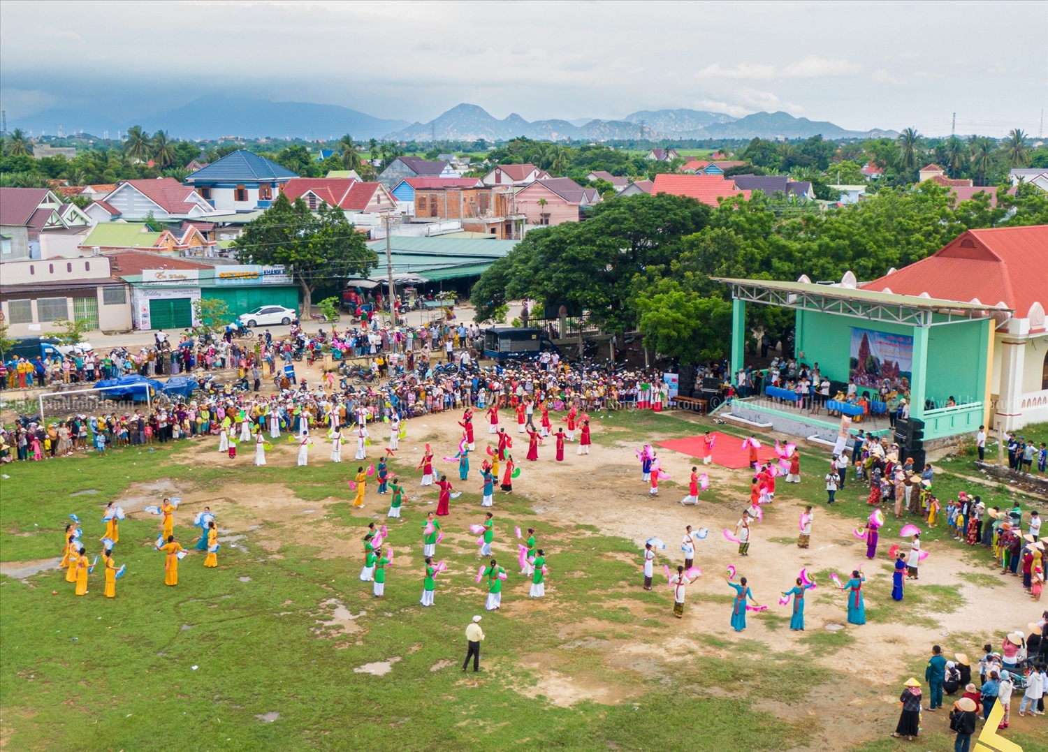 Một góc làng Chăm Hữu Đức (xã Phước Hữu, huyện Ninh Phước, Ninh Thuận) trong Lễ hội Katê 2023