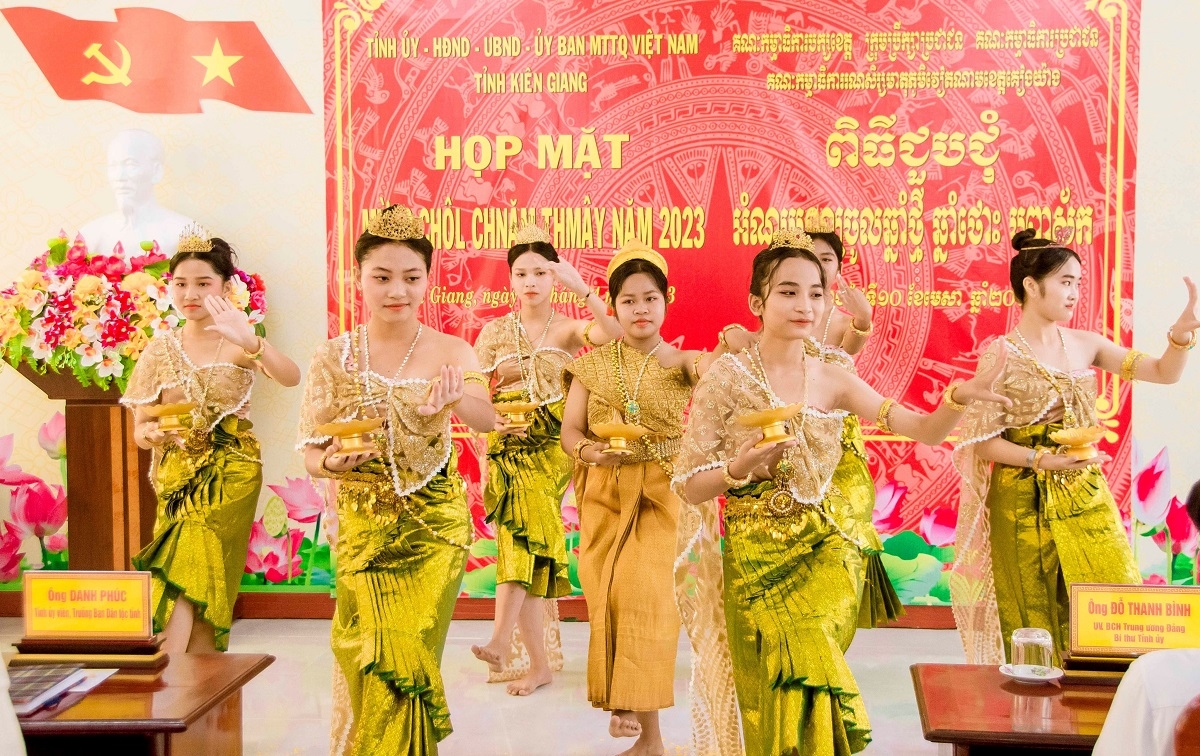 Ngày Hội văn hóa, Thể thao và Du lịch đồng bào Khmer tỉnh Kiên Giang là dịp để tôn vinh, quảng bá, giới thiệu giá trị văn hóa của đồng bào Khmer trong tỉnh Kiên Giang với đồng bào cả nước