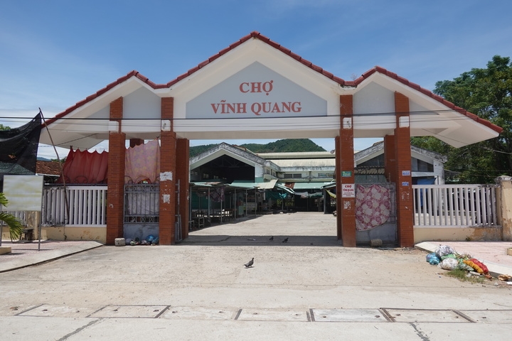 Chợ Vĩnh Quang được đầu tư xây dựng khang trang