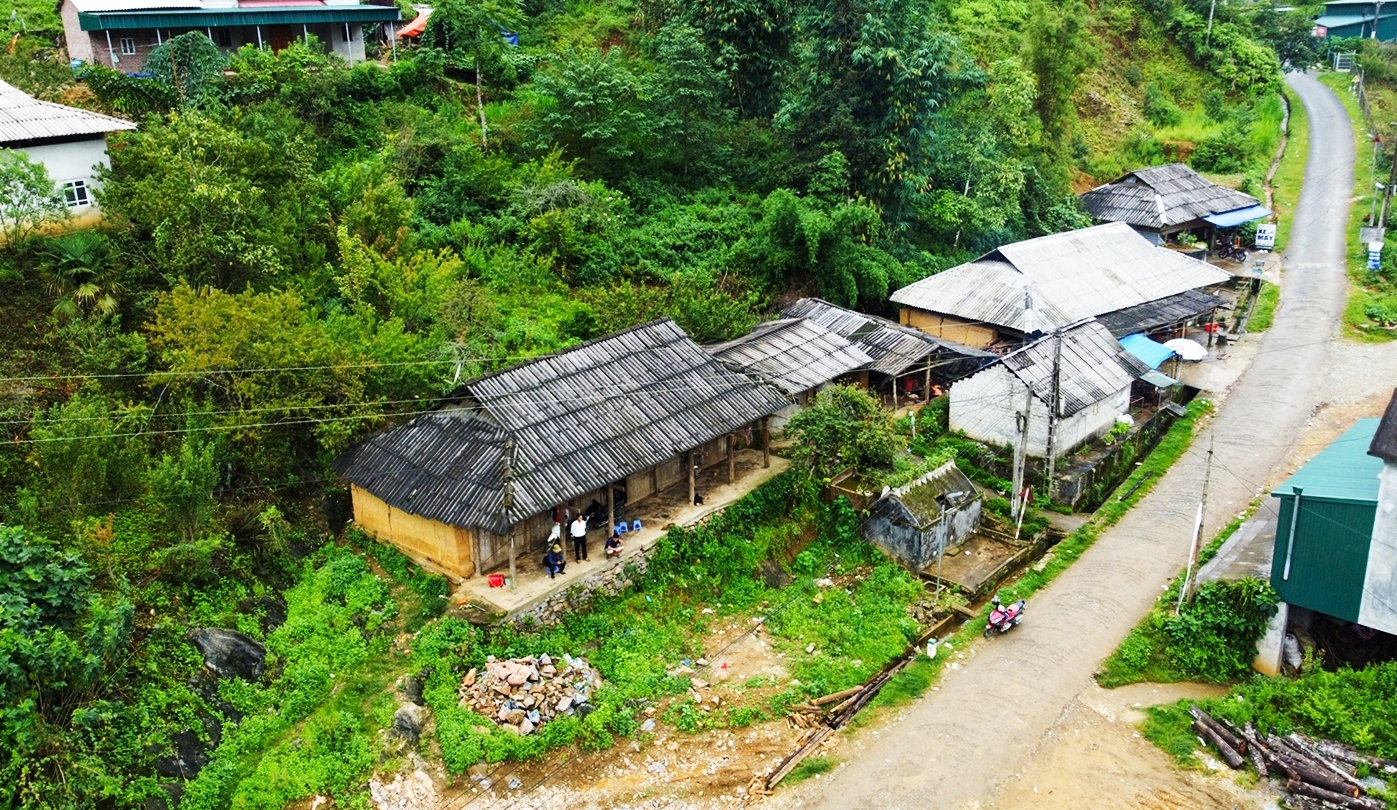 Thiếu quy hoạch sử dụng đất là một trong những nguyên nhân khiến việc giải ngân nguồn vốn sắp xếp dân cư khó thực hiện ở huyện Si Ma Cai