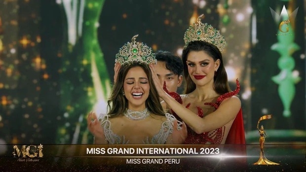 Tân Miss Grand International 2023 trong giây phút đăng quang