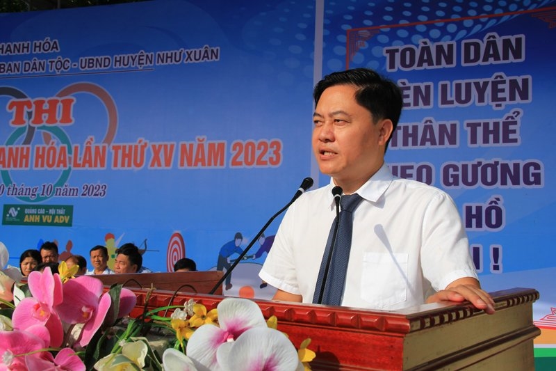 Phó Giám đốc Sở VHTT&DL, Trưởng Ban Tổ chức hội thi Nguyễn Duy Tự phát biểu khai mạc Hội thi