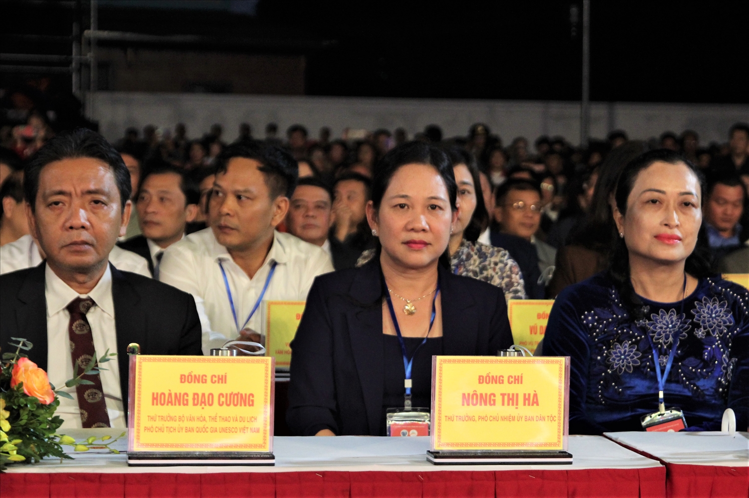 Thứ trưởng, Phó Chủ nhiệm Ủy ban Dân tộc Nông Thị Hà tham dự buổi Lễ