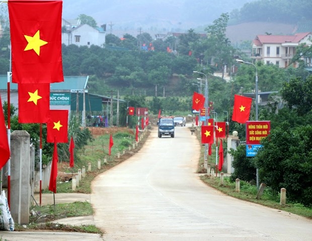 Đường liên xóm xã nông thôn mới Phúc Ninh, huyện Yên Sơn được bê tông hóa. (Ảnh QĐ)