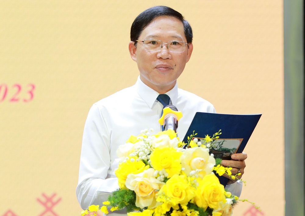 Chủ tịch UBND tỉnh Bắc Giang Lê Ánh Dương phát biểu tại buổi lễ