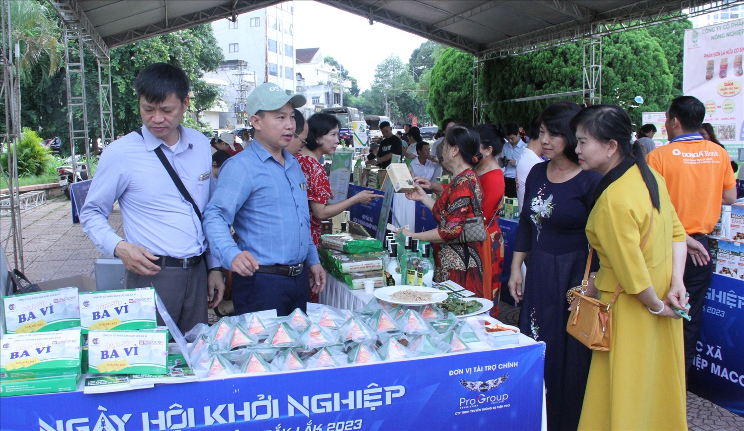 Em kg tin: Đắk Lắk: Đa dạng các sản phẩm tham gia Ngày hội khởi nghiệp 8