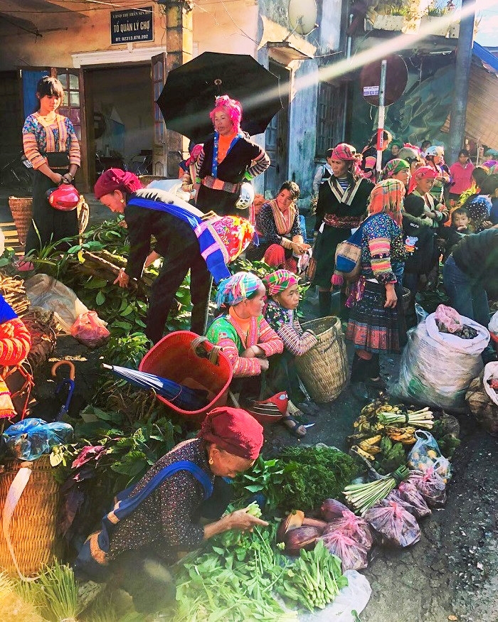 Chợ phiên Sìn Hồ - nơi gìn giữ những nét truyền thống độc đáo của bà con dân tộc nơi đây