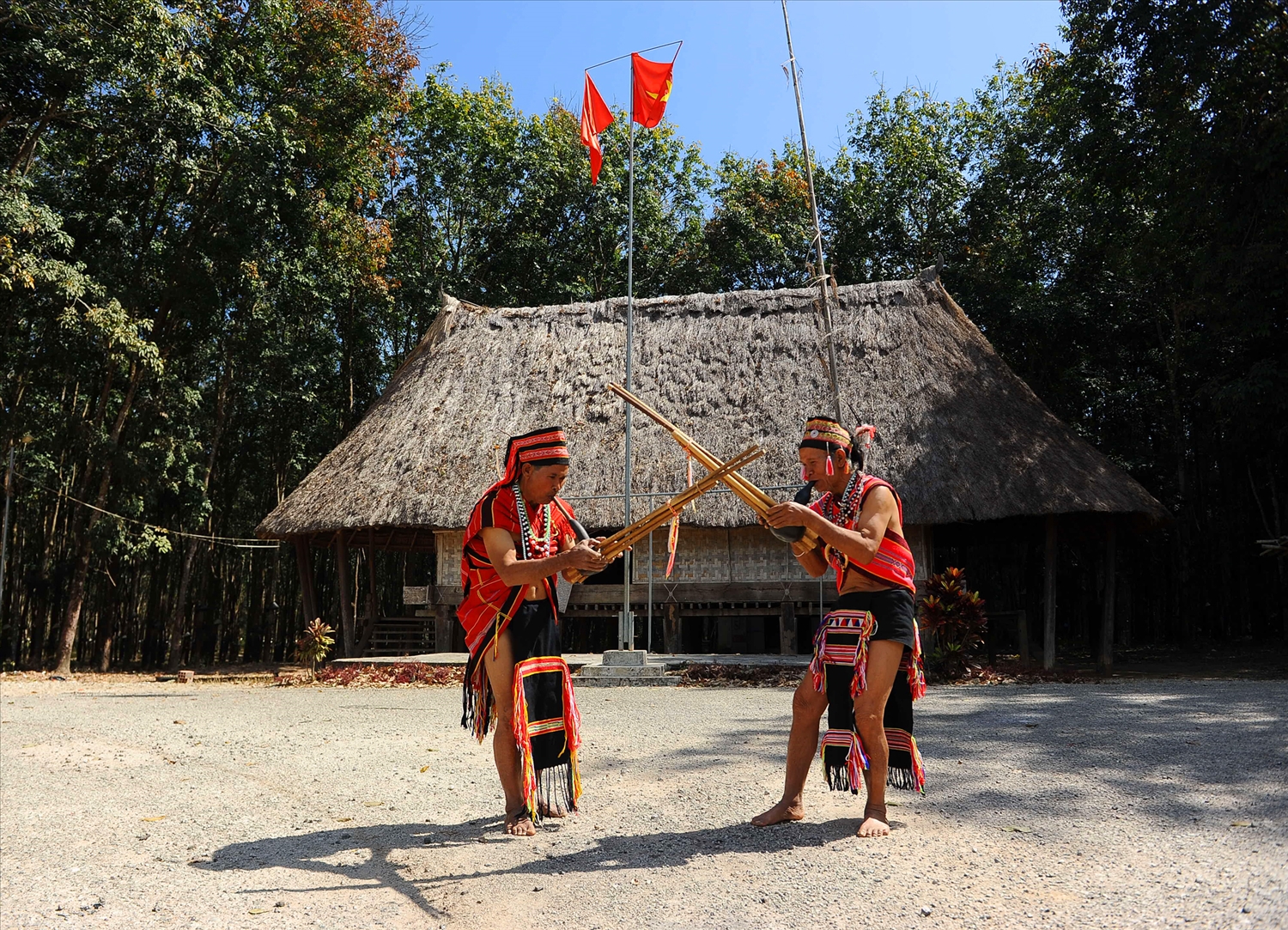 Nhà rông văn hóa làng Đăk Răng, xã Đăk Dục - nơi thường diễn ra các sự kiện văn hóa của làng