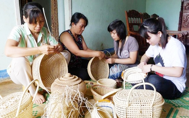 Đào tạo nghề cho Phụ nữ tại Vĩnh Phúc đem lại nguồn thu nhập ổn định