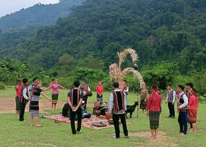 Lễ hội mừng cơm mới của bà con Bru - Vân Kiều, xã Ngân Thủy, huyện Lệ Thủy (Quảng Bình). Ảnh: Thanh Phương.