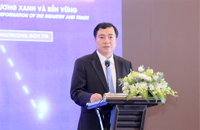 Thứ trưởng Bộ Công thương Nguyễn Sinh Nhật Tân phát biểu khai mạc Diễn đàn