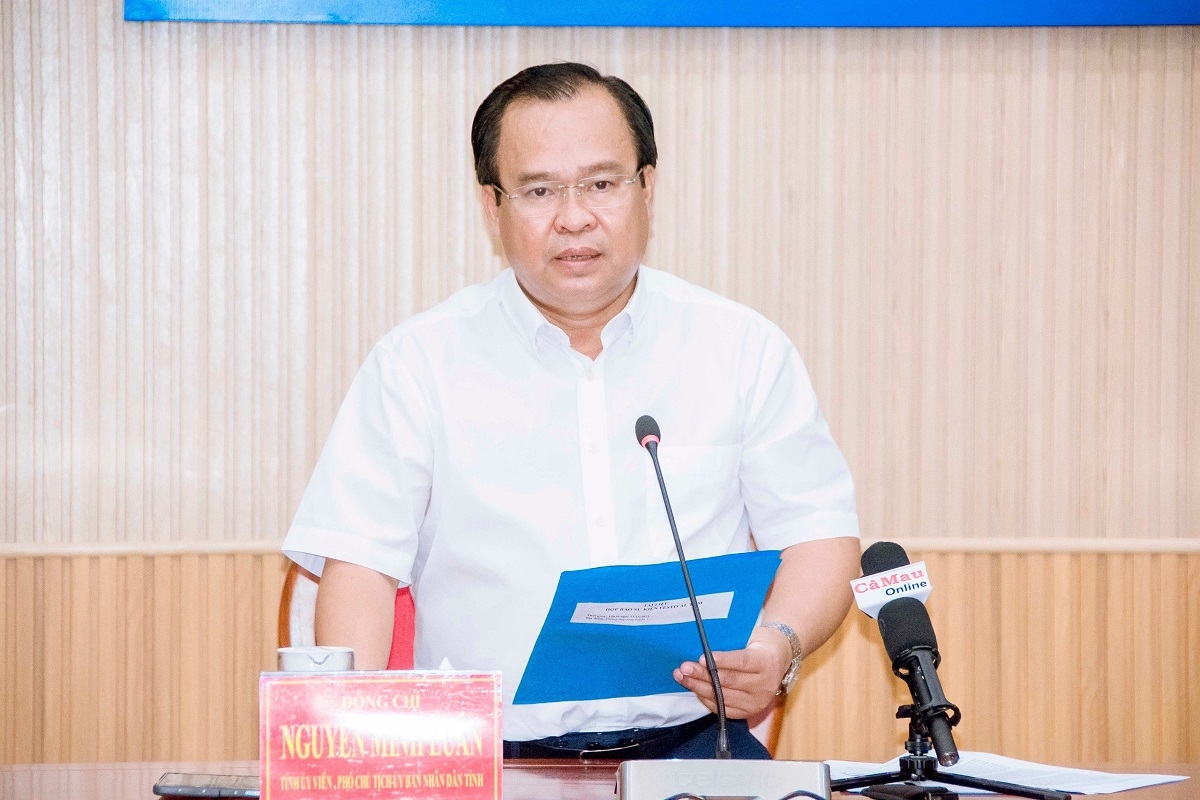 Ông Nguyễn Minh Luân, Phó Chủ tịch UBND tỉnh Cà Mau phát biểu tại buổi họp báo