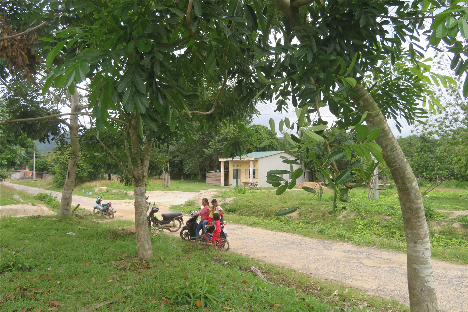 Một góc làng Le, xã Mo Rai, huyện Sa Thầy, tỉnh Kon Tum.