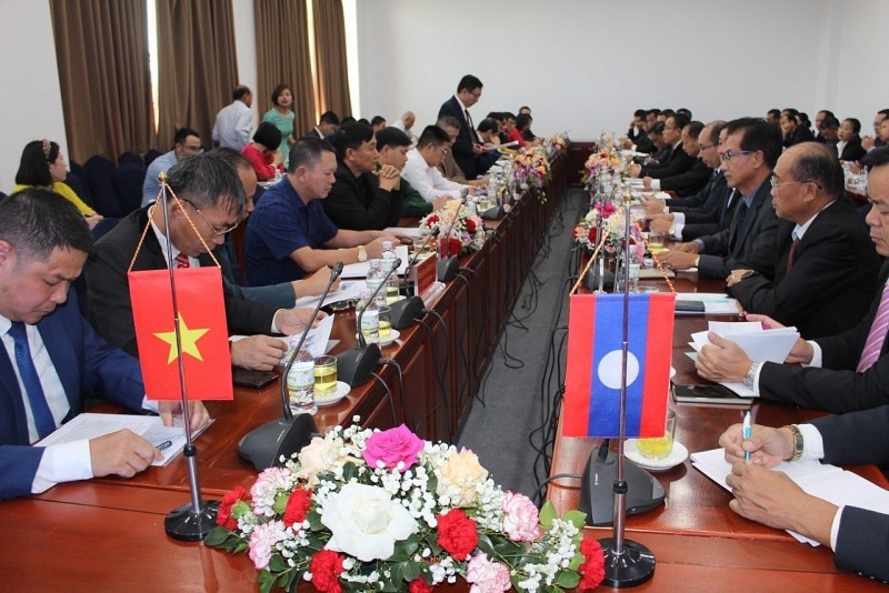 Xin cài lùi ngày 17/11: (BCD- Chuyên đề Thông tin đối ngoại): Điện Biên và 6 tỉnh Bắc Lào tăng cường hợp tác phát triển thương mại biên giới 1