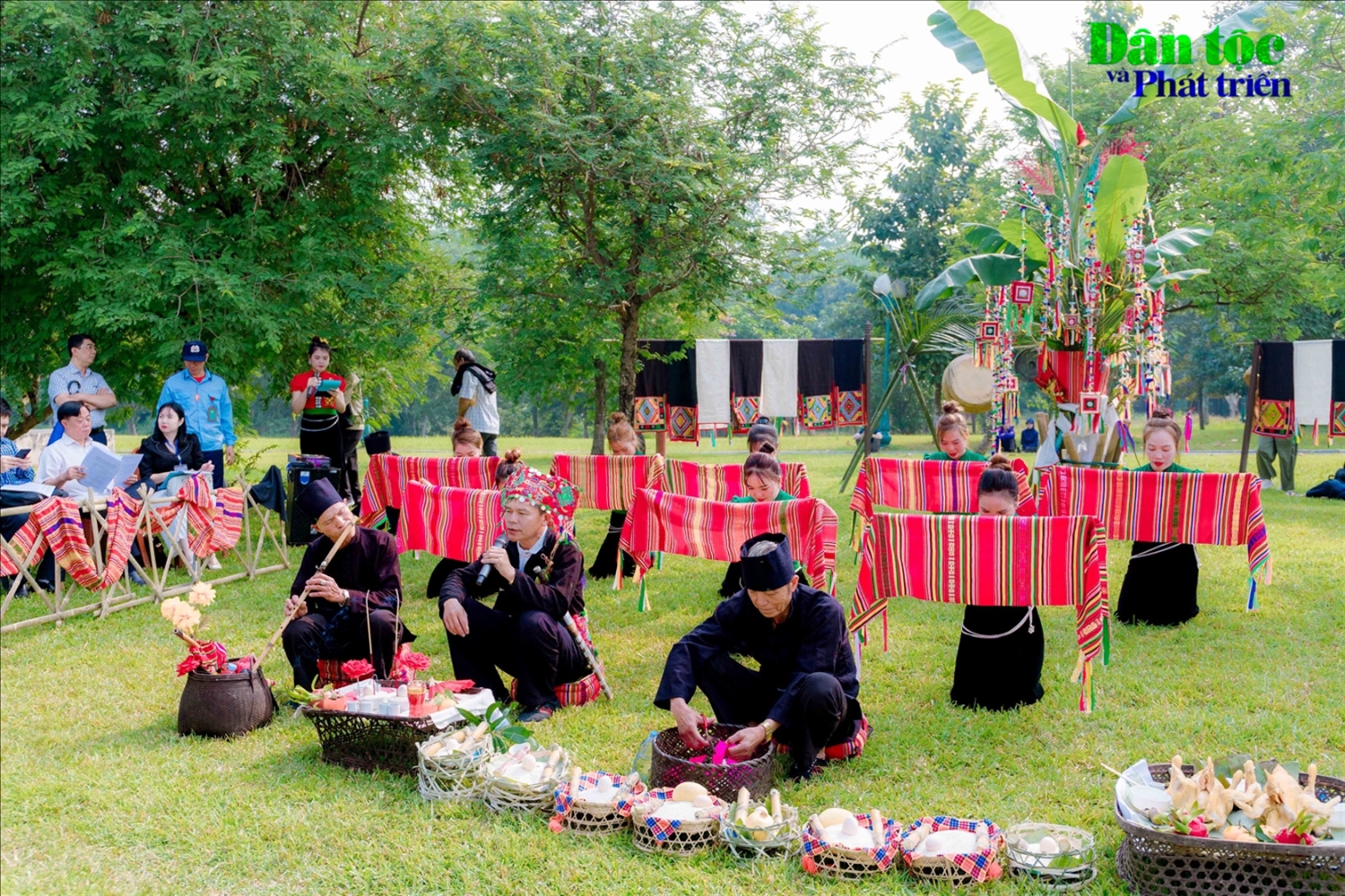 (Bài Thời sự) Lễ hội Kin Pang, nét đẹp văn hóa của dân tộc Thái đen Lai Châu
