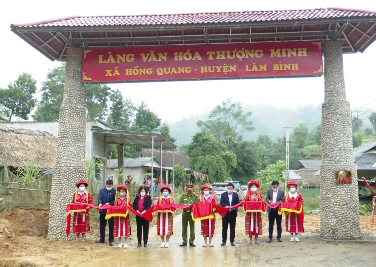 Diện mạo mới ở thôn Thượng Minh, xã Hồng Quang, huyện Lâm BÌnh, tỉnh Tuyên Quang.