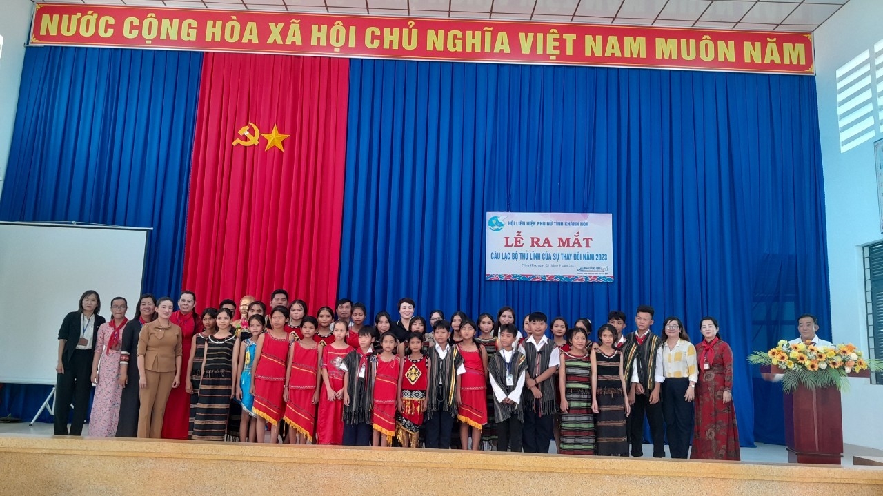 ra mắt Câu lạc bộ “Thủ lĩnh của sự thay đổi” tại Trường phổ thông dân tộc nội trú Ninh Hòa có 30 thành viên