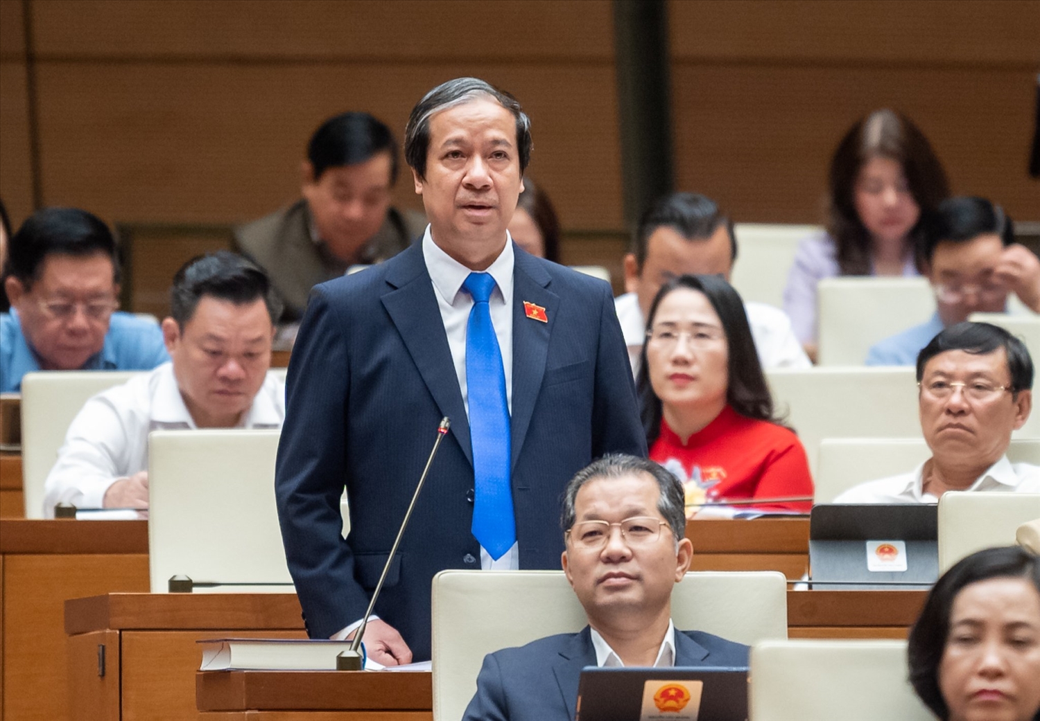 Bộ trưởng Bộ GD&ĐT Nguyễn Kim Sơn trả lời chất vấn