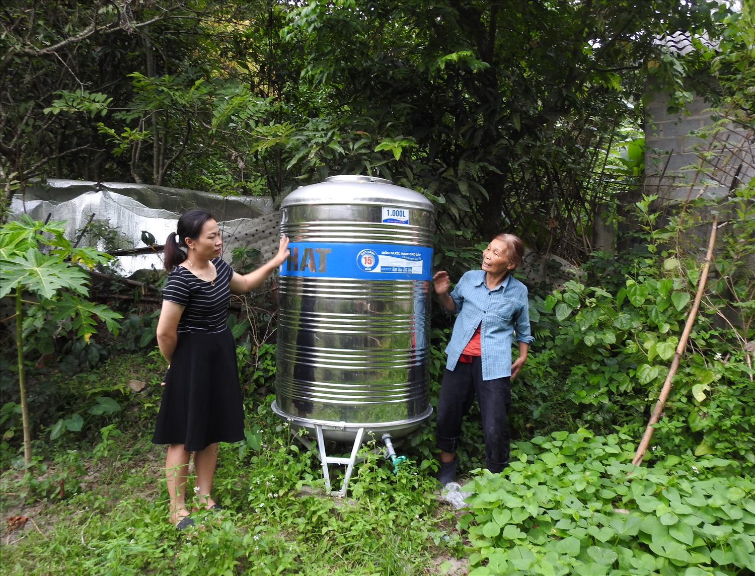 Hộ nghèo xã Tân Thanh đảm bảo nước sinh hoạt từ nội dung hỗ trợ nước sinh hoạt phân tán