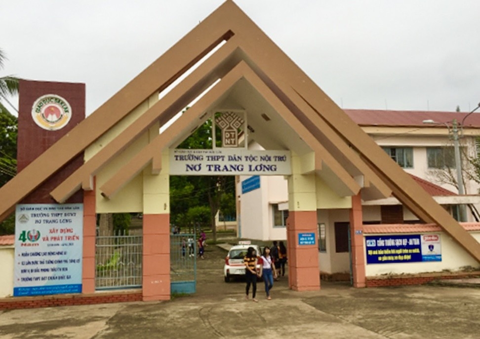 Trường THPT DTNT Nơ Trang Lơng