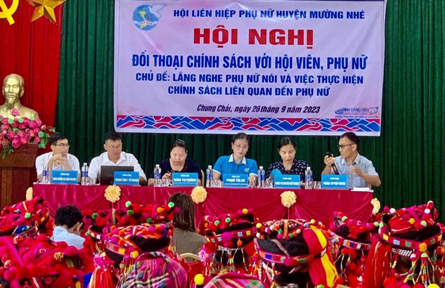 Hội nghị “Lắng nghe phụ nữ nói” do Hội LHPN huyện Mường Nhé tổ chức
