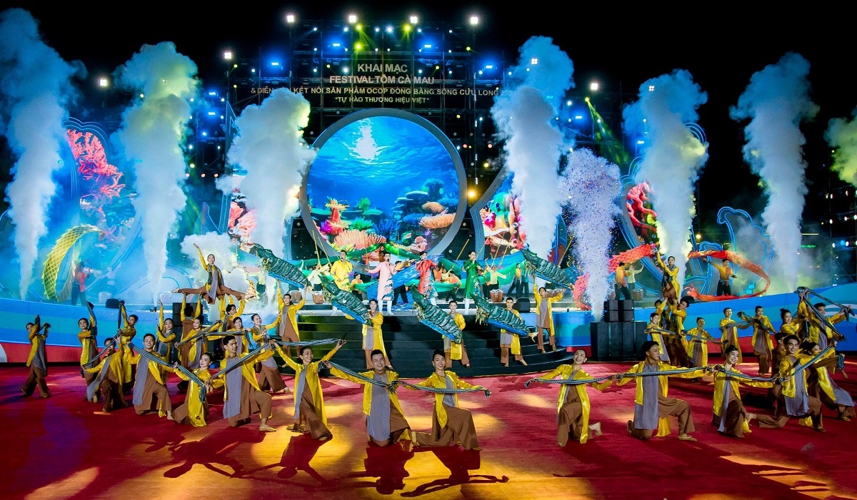 Lễ Khai mạc Festival Tôm Cà Mau và Diễn đàn kết nối sản phẩm OCOP ĐBSCL năm 2023 với chủ đề “Tôm Cà Mau - Tự hào thương hiệu Việt”.