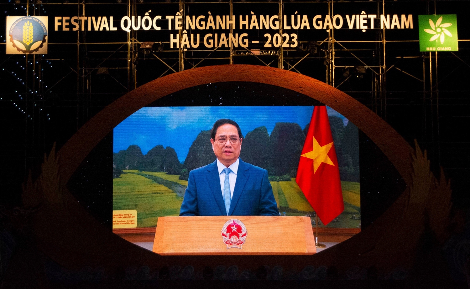 Thủ tướng Chính phủ Phạm Minh Chính phát biểu chỉ đạo trực tuyến từ điểm cầu Hà Nội, với Festival quốc tế ngành hàng lúa gạo Việt Nam - Hậu Giang 2023