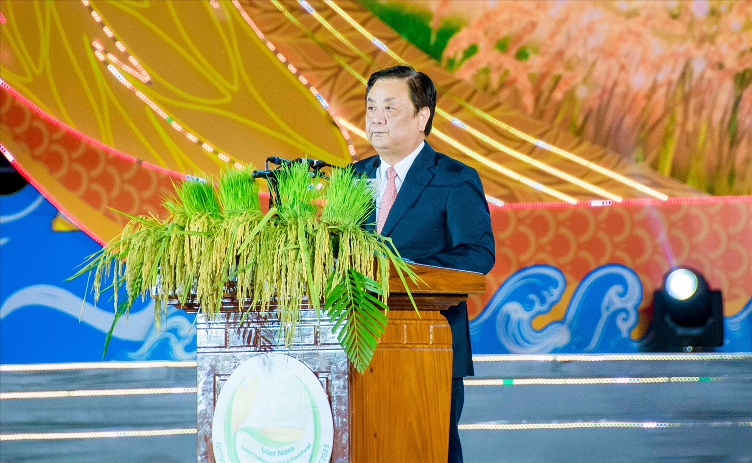 Bộ trưởng Bộ NN&PTNT Lê Minh Hoan phát biểu khai mạc Festival quốc tế ngành hàng lúa gạo Việt Nam - Hậu Giang 2023
