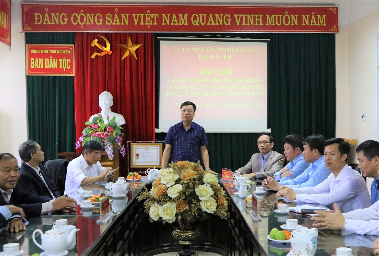 Trưởng Ban Dân tộc tỉnh Thái Nguyên Phan Văn Cường phát biểu tại Hội nghị.