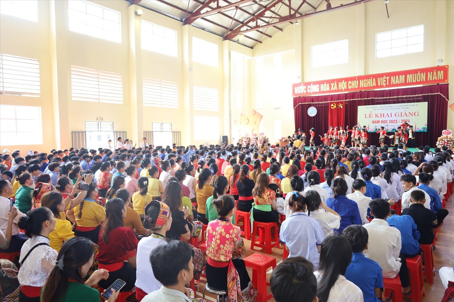 Trường trung cấp dân tộc nội trú Nghệ An đang là địa chỉ tin cậy cho nhiều học sinh, phụ huynh vùng DTTS