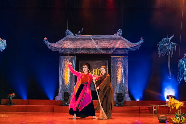 Hai nhân vật Thị Mầu - Thị Kính biến sân khấu trở nên đầy cảm xúc với trích đoạn “Thị Mầu lên chùa”