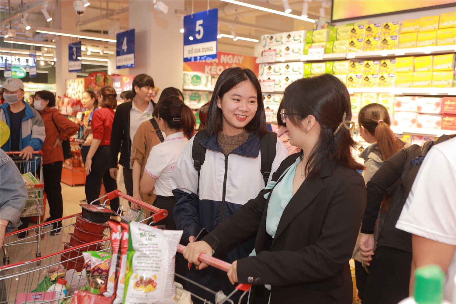 (Tin) Đón mùa mua sắm cuối năm, WinCommerce nâng cấp loạt siêu thị mới 7