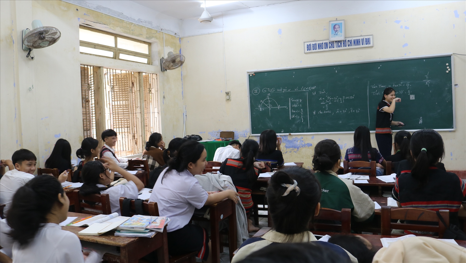 Chương trình MTQG 1719 có ý nghĩa thiết thực trong việc cải thiện giáo dục ở các hiện miền núi tỉnh Quảng Nam