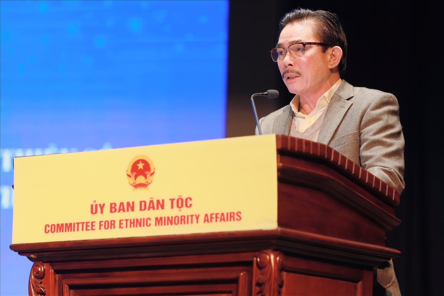 Ông Lê Công Bình, Tổng biên tập Báo Dân tộc và Phát triển - Trưởng Ban tổ chức Lễ Tuyên dương phát biểu tại buổi gặp mặt (Ảnh: Vũ Mừng)