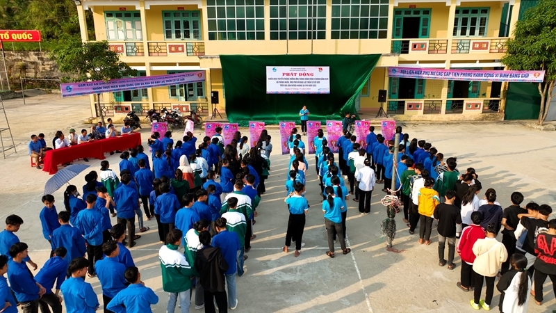 Huyện Hoàng Su Phì, tỉnh Hà Giang tổ chức Lễ phát động Chiến dịch truyền thông hưởng ứng Tháng hành động vì Bình đẳng giới