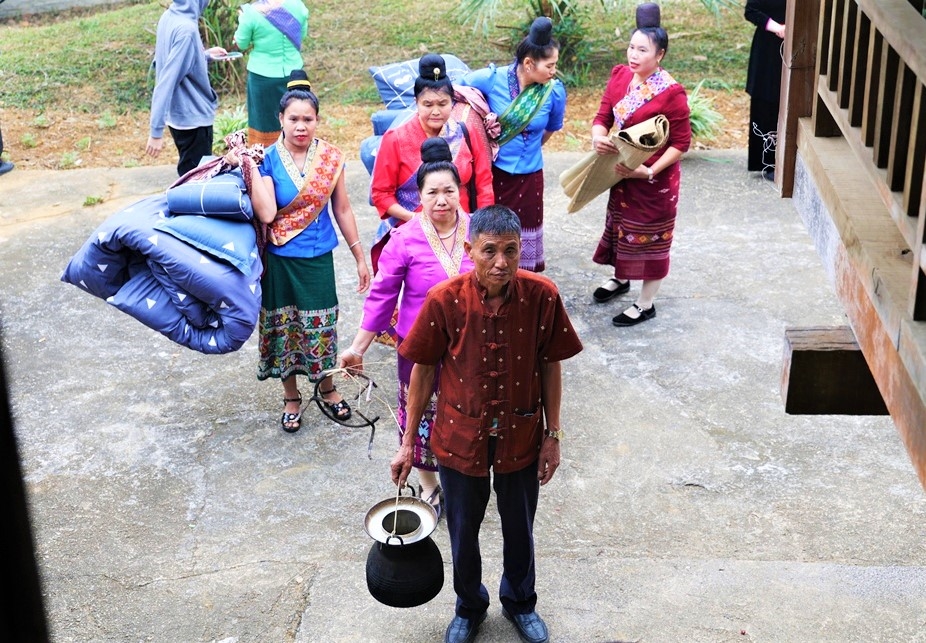 (Bài ảnh) Lễ vào nhà mới - một nghi thức quan trọng của dân tộc Lào