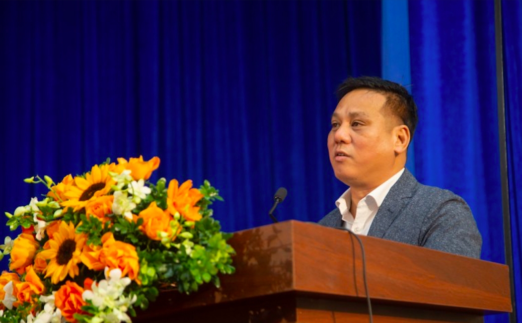Ông Văn Bá Sơn - Phó Giám đốc Sở Văn hóa - Thể thao và Du lịch tỉnh Quảng Nam phát biểu tại họp báo