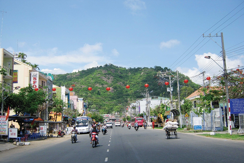 Thành phố Châu Đốc được Thủ tướng Chính phủ công nhận đạt chuẩn huyện nông thôn mới, hoàn thành nhiệm vụ xây dựng nông thôn mới.